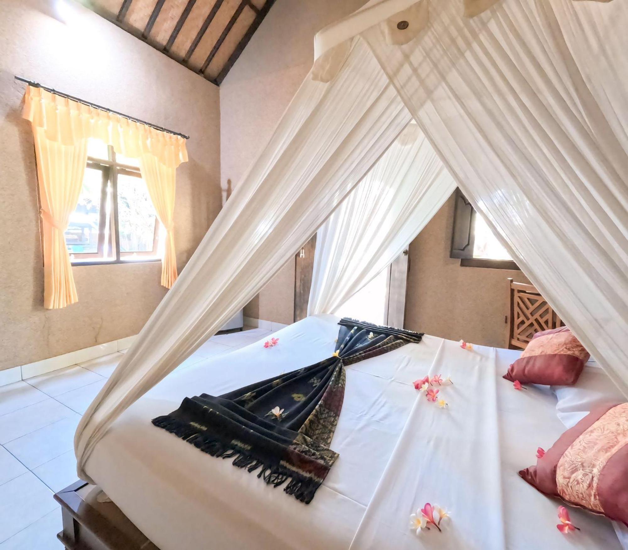 Suka Sari Cottages Pemuteran  Luaran gambar